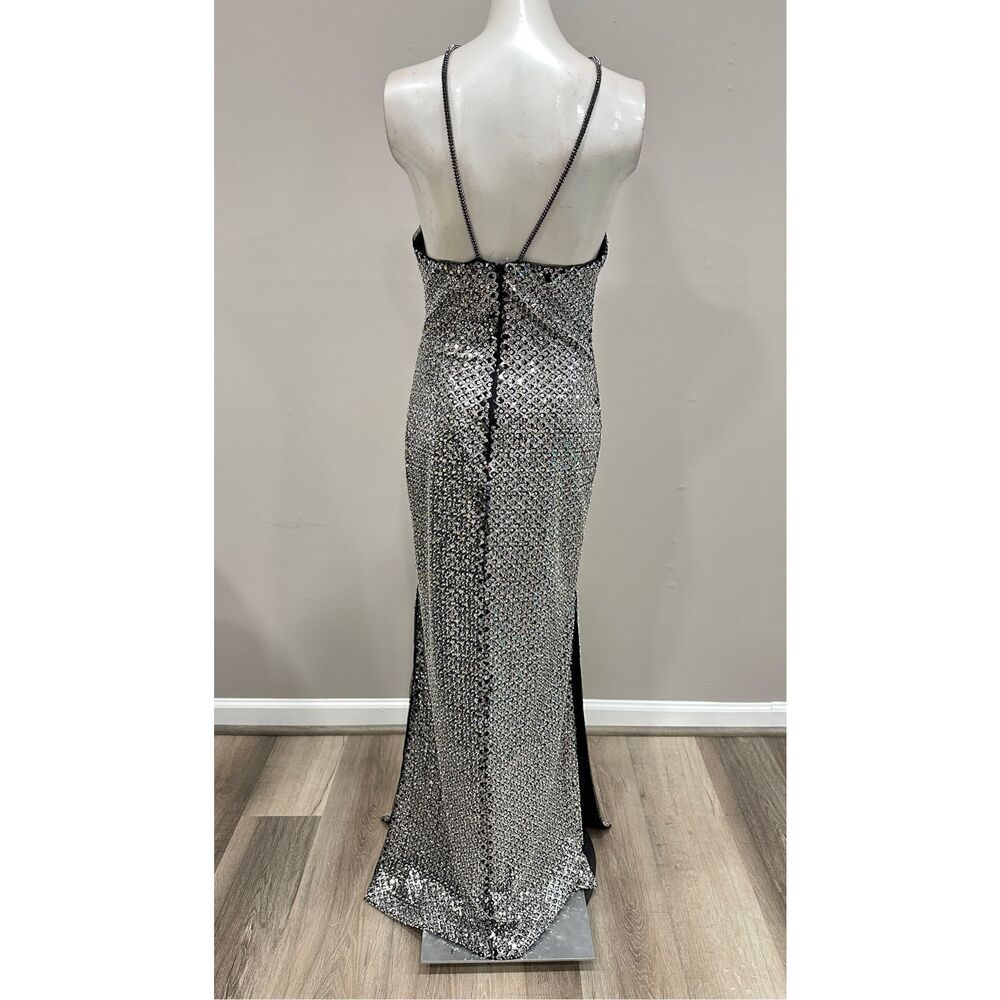 HALSTON YEVA GOWN IN CRYSTAL SEQUIN US8 $695 - Picture 7 of 10